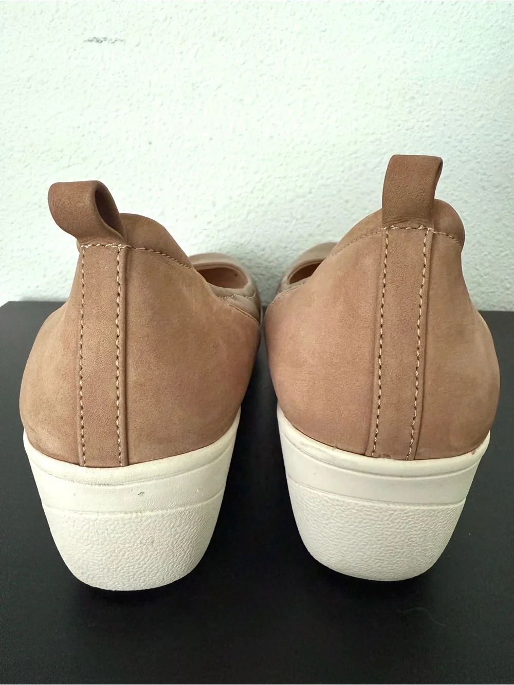 Vionic Leather Jacey Wedge Toffee Orthotic Arch Support
